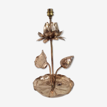 Hollywood Regency-style "lotus flower" lamp foot