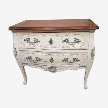 Beautiful curved chest of drawers in patinated Louis XV style