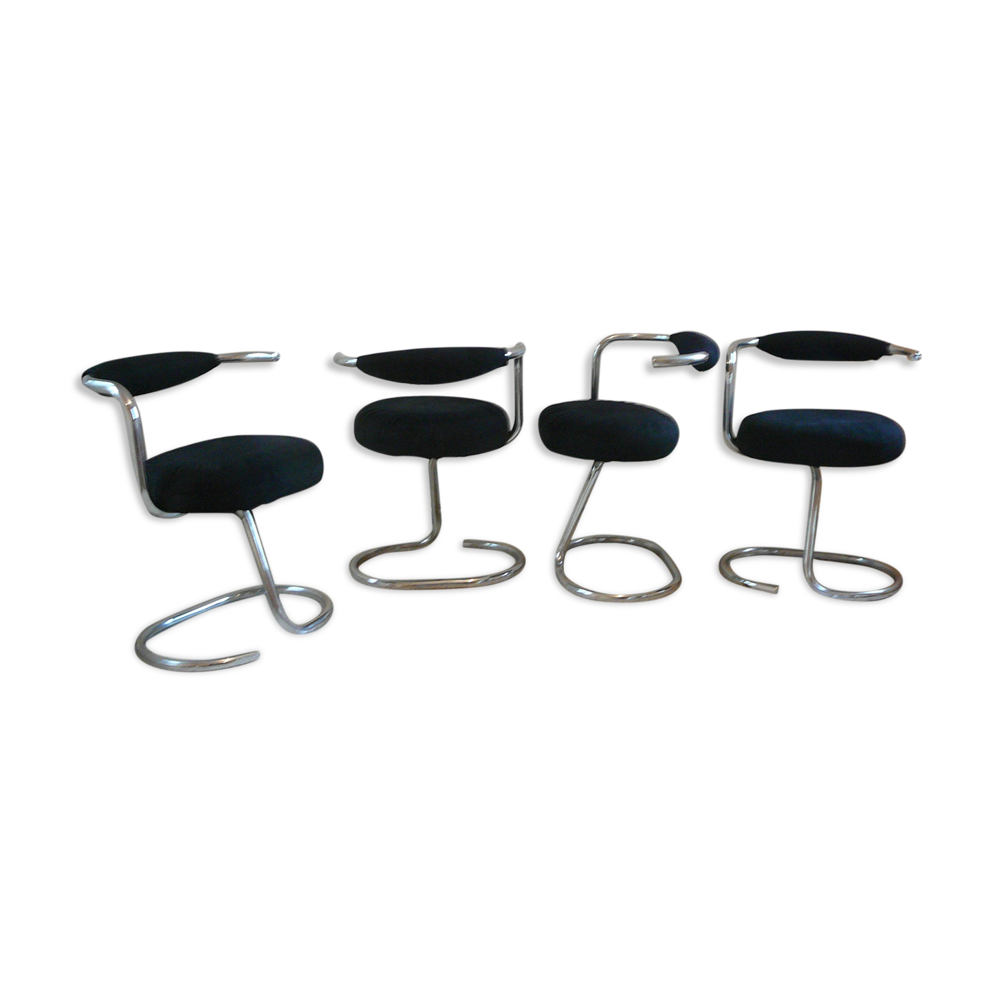 4 chairs by Giotto Stoppino mdéle Cobra