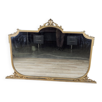 Hall mirror in gilded wood