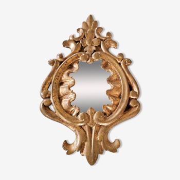 Antique gilded wood mirror in the shape of flowers