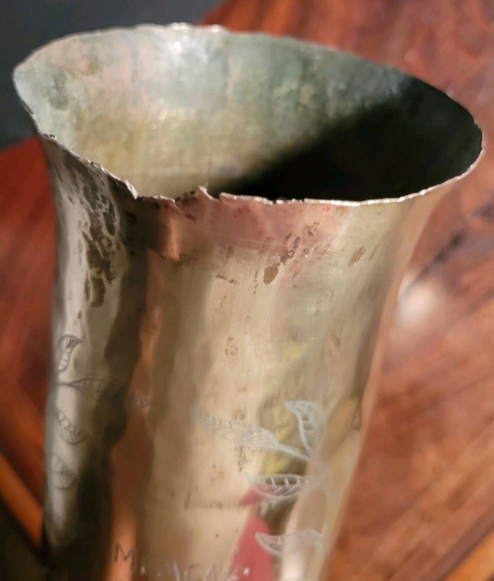 Vase Obus Chiselled Decor of Branches Trench Art Poilu WW1 14 18