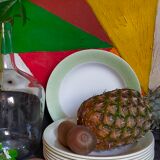 Eight earthenware plates from salins 50s