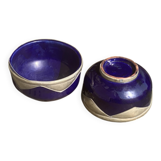 Deux bols en céramique émaillée bleue et étain, artisanal, oriental vintage