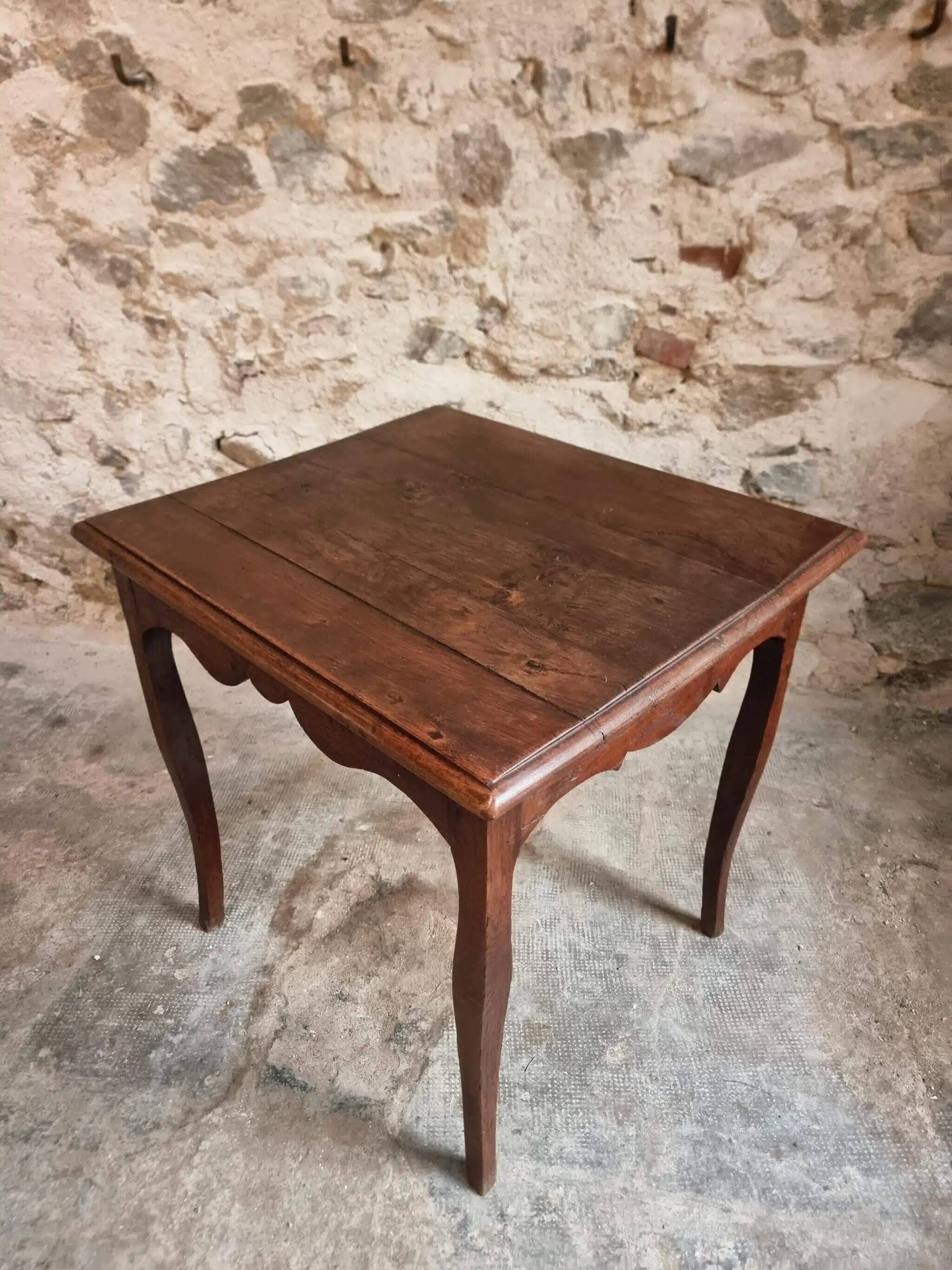 Antique oak side table, provincial writing table from the 18th century, Louis XV style.