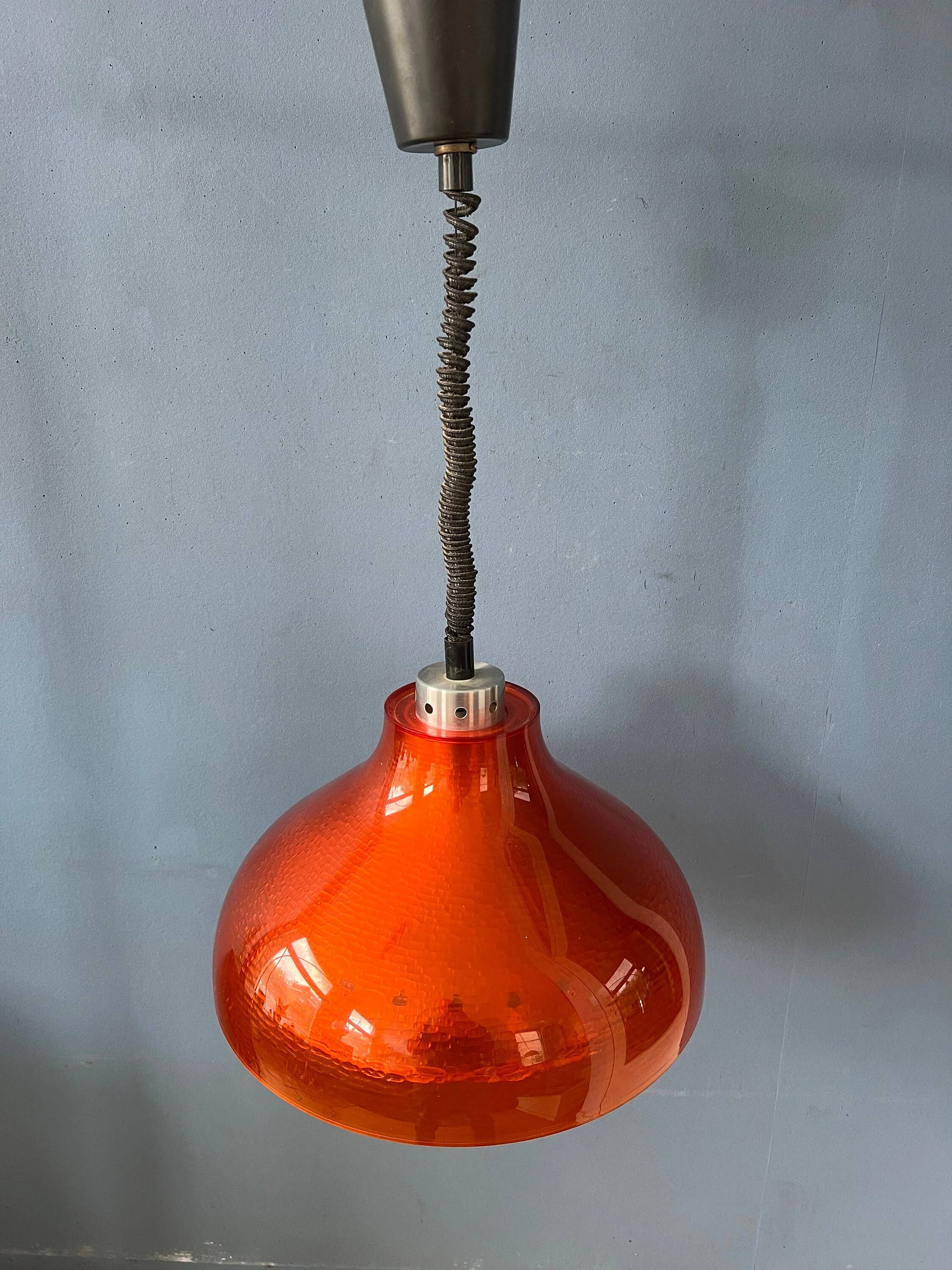 Suspension UFO Space Age in plexiglass, Mid-Century