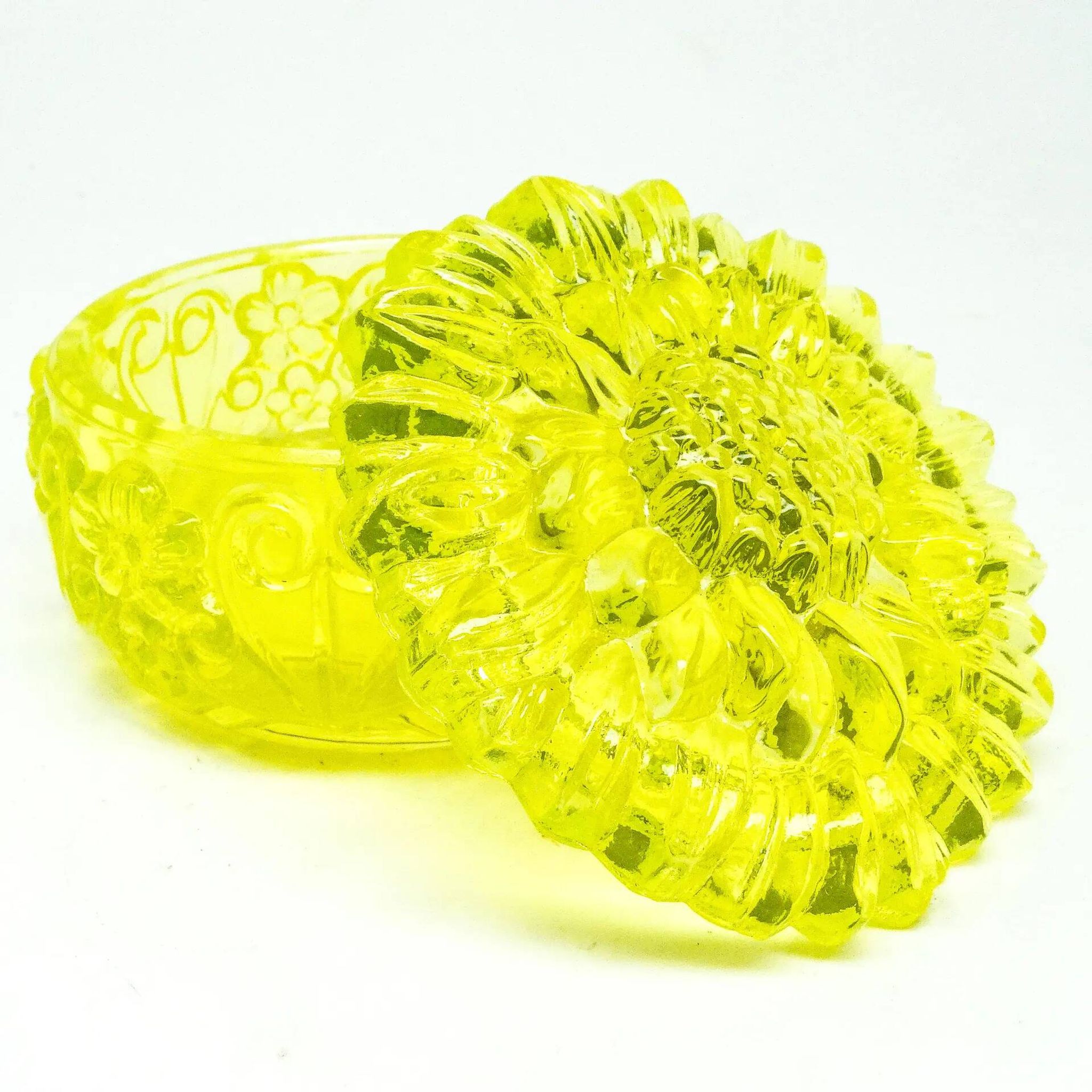 Art Deco bonbonniere, pressed uranium glass, Czechoslovakia, 1950s