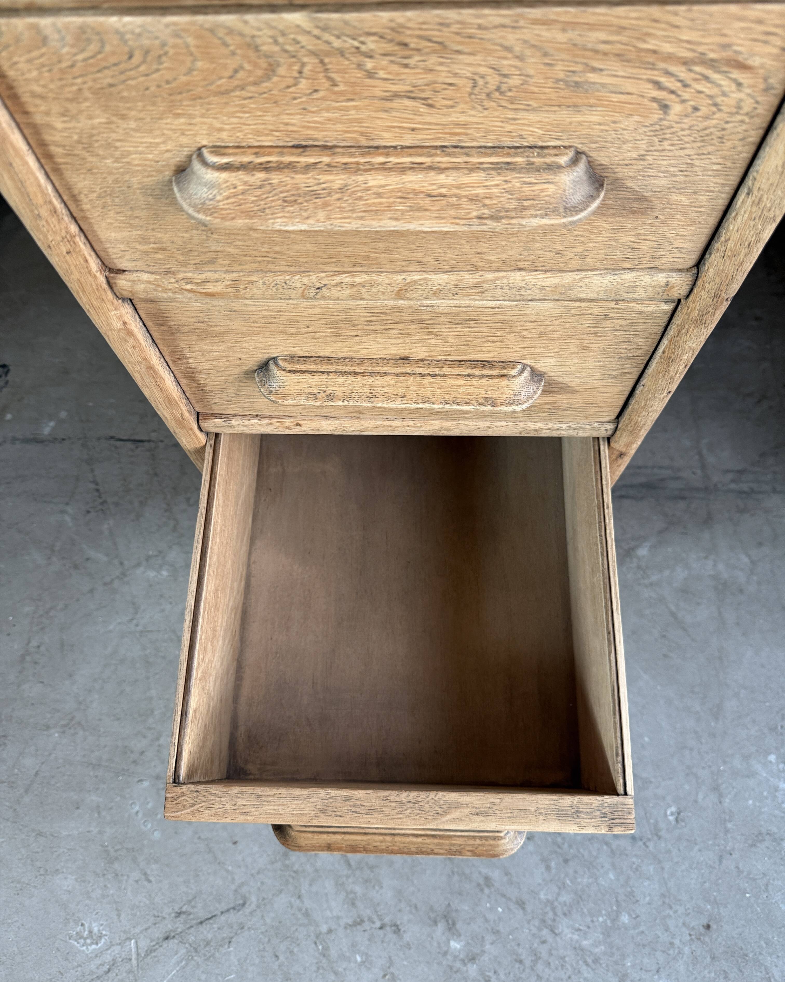 American oak cylinder desk (renovated)
