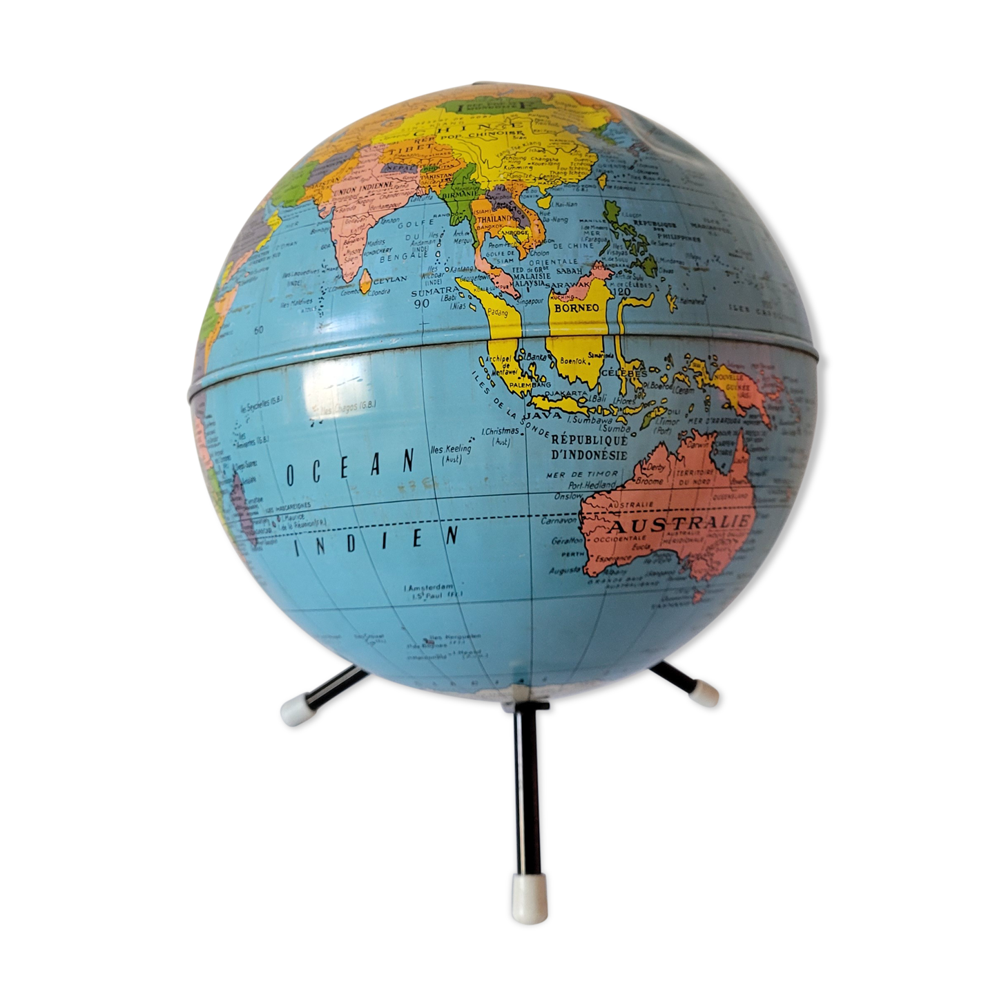 Globe metal maps Taride