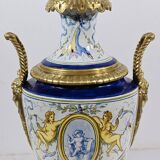 Lampe à pétrole en faïence, époque Napoléon III, milieu XIXème
