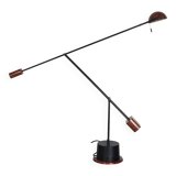 Swing desk lamp