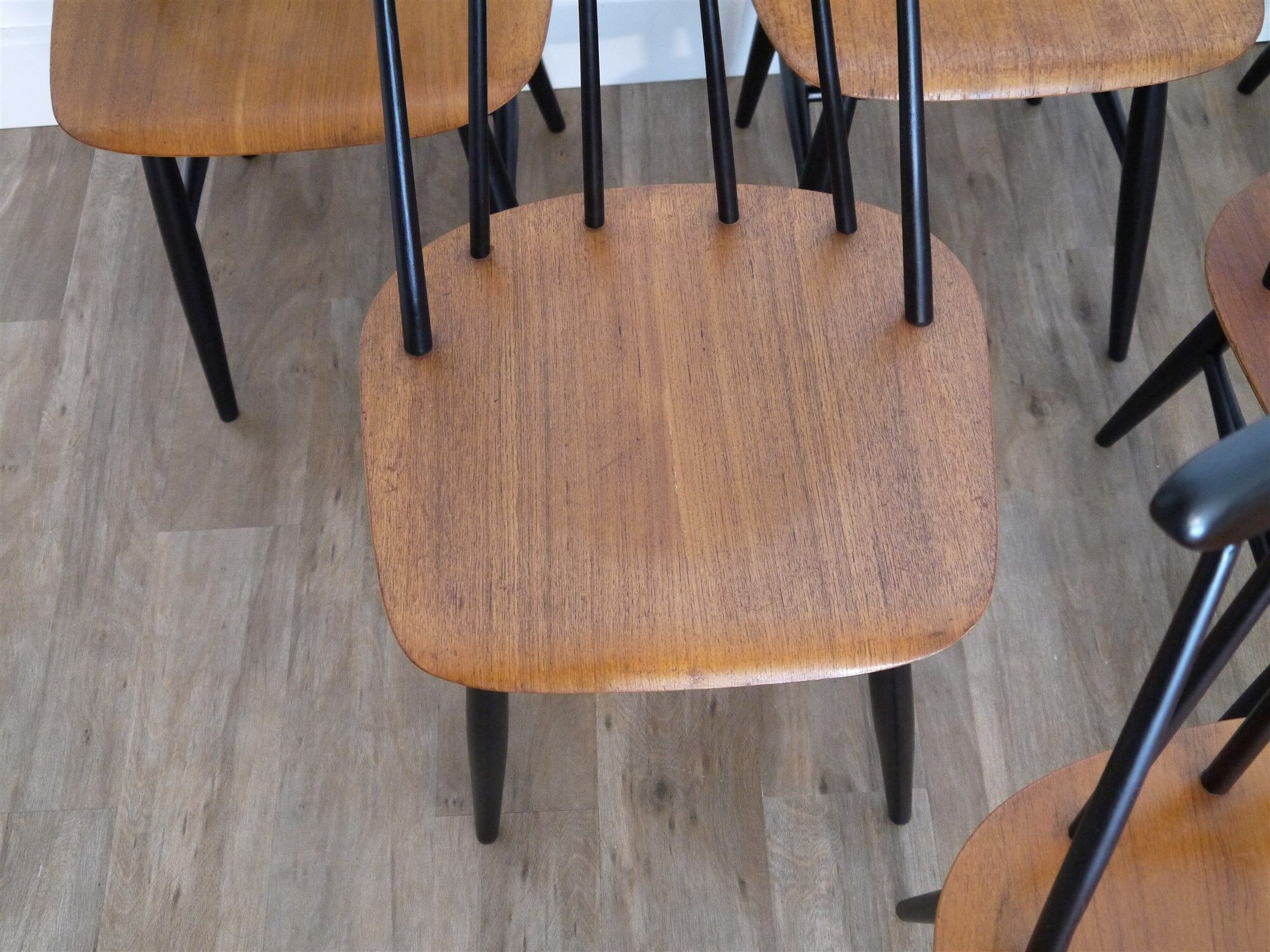 Lot of 6 Fanett chairs by Ilmari Tapiovaara