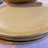 Assiettes en grès