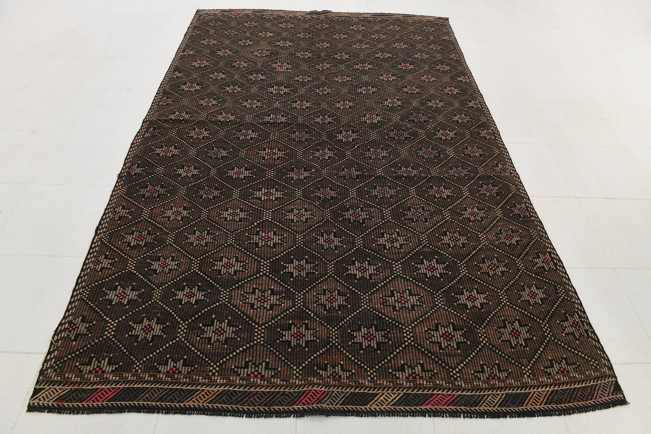 Tapis Kilim Vintage Noir et Brun à Motifs Géométriques, 183x297 Cm