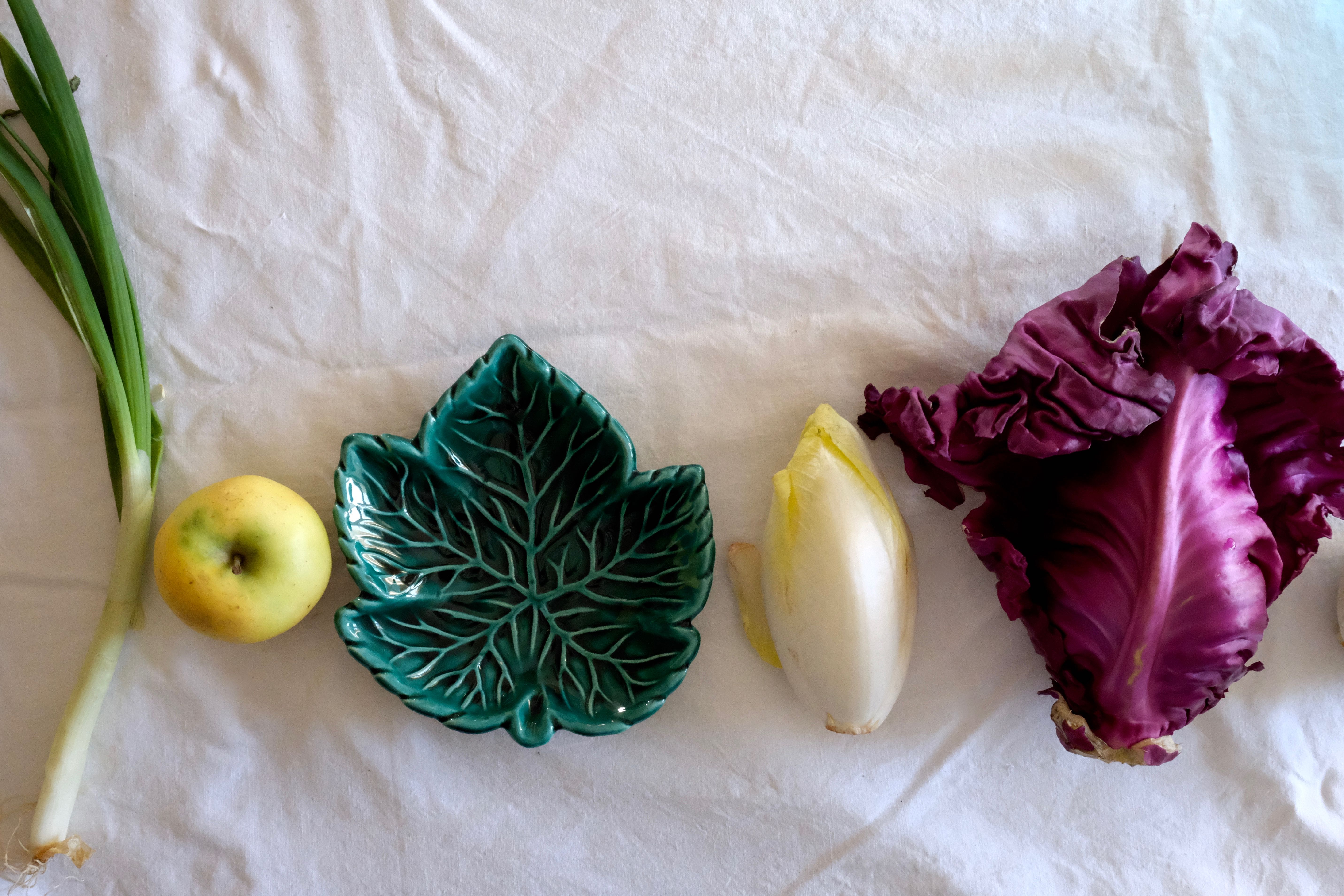 Vallauris vine leaf 1950 dabbling cup