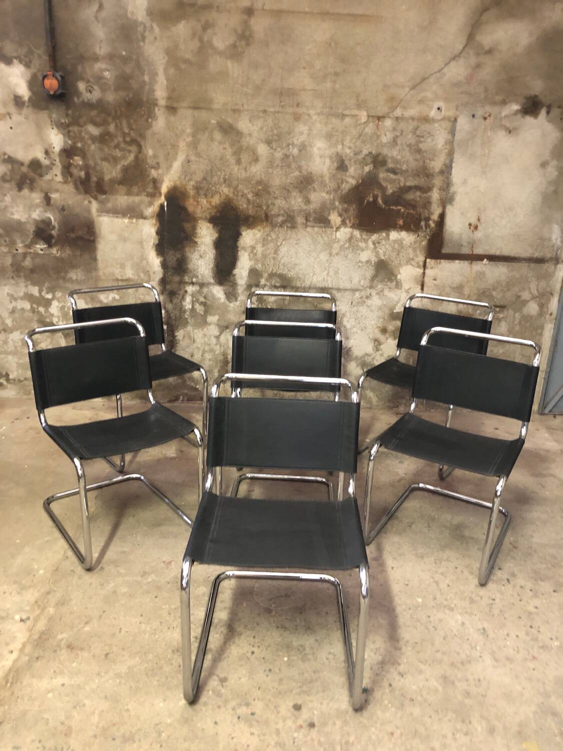 Ensemble de 7 Chaises S33 Mart Stam Circa 1980