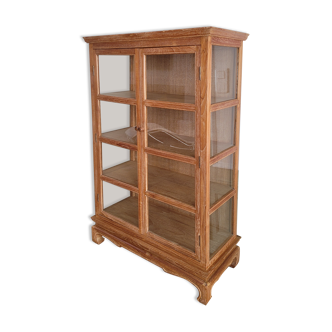 Teak showcase