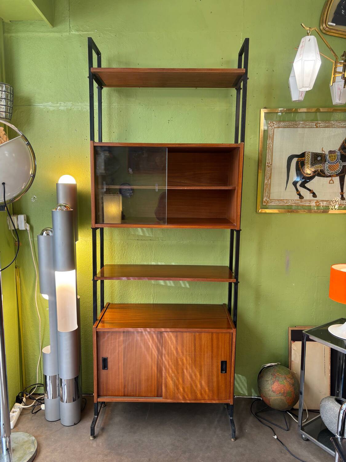 Bibliothèque vintage modulable bois & métal – esprit mid-century chic
