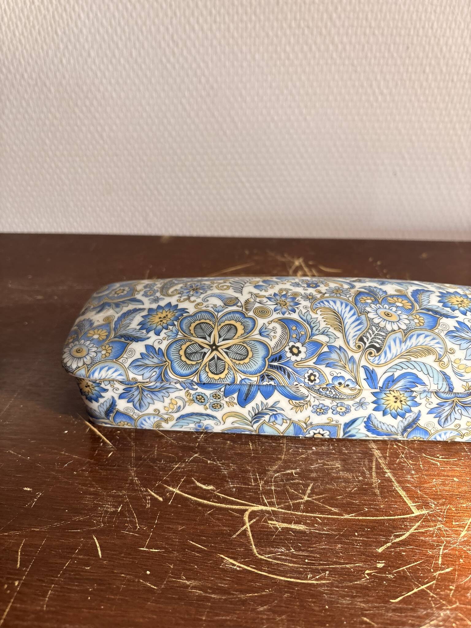 Antique Floral Decorated Porcelain Pill Box Limoges