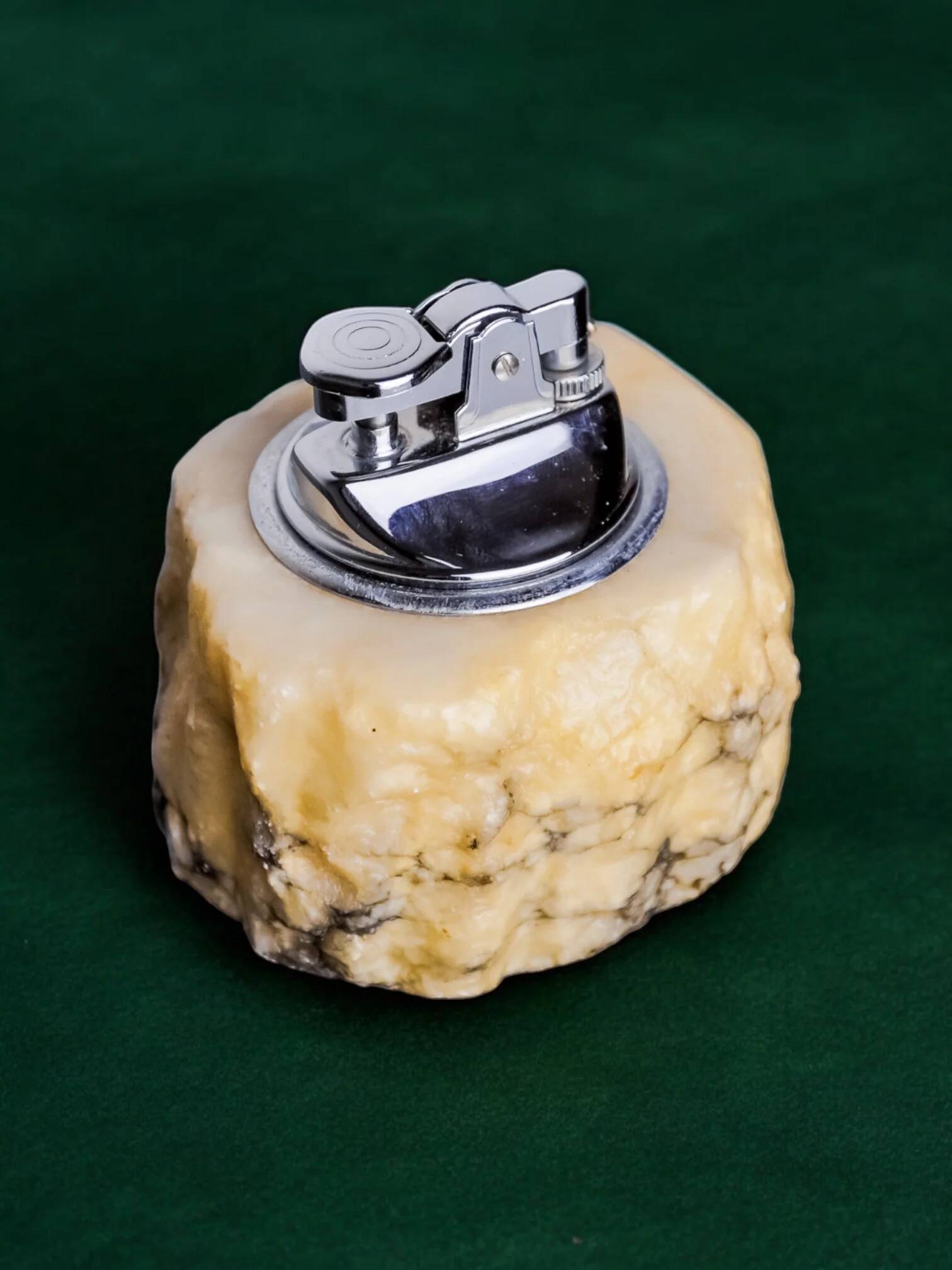 Alabaster lighter by Romano Bianchi, cream colour, Italy, 1970s