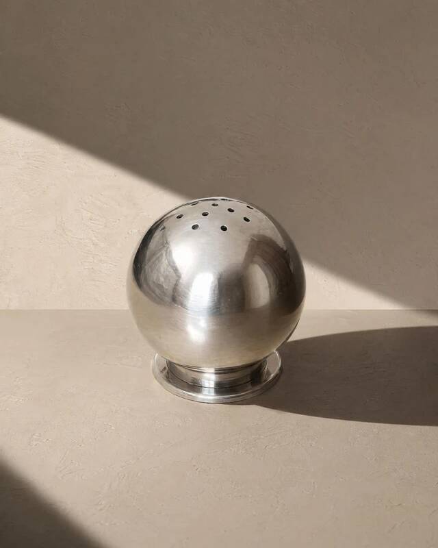 Silver-plated metal shaker ball, Art Deco, around 1930