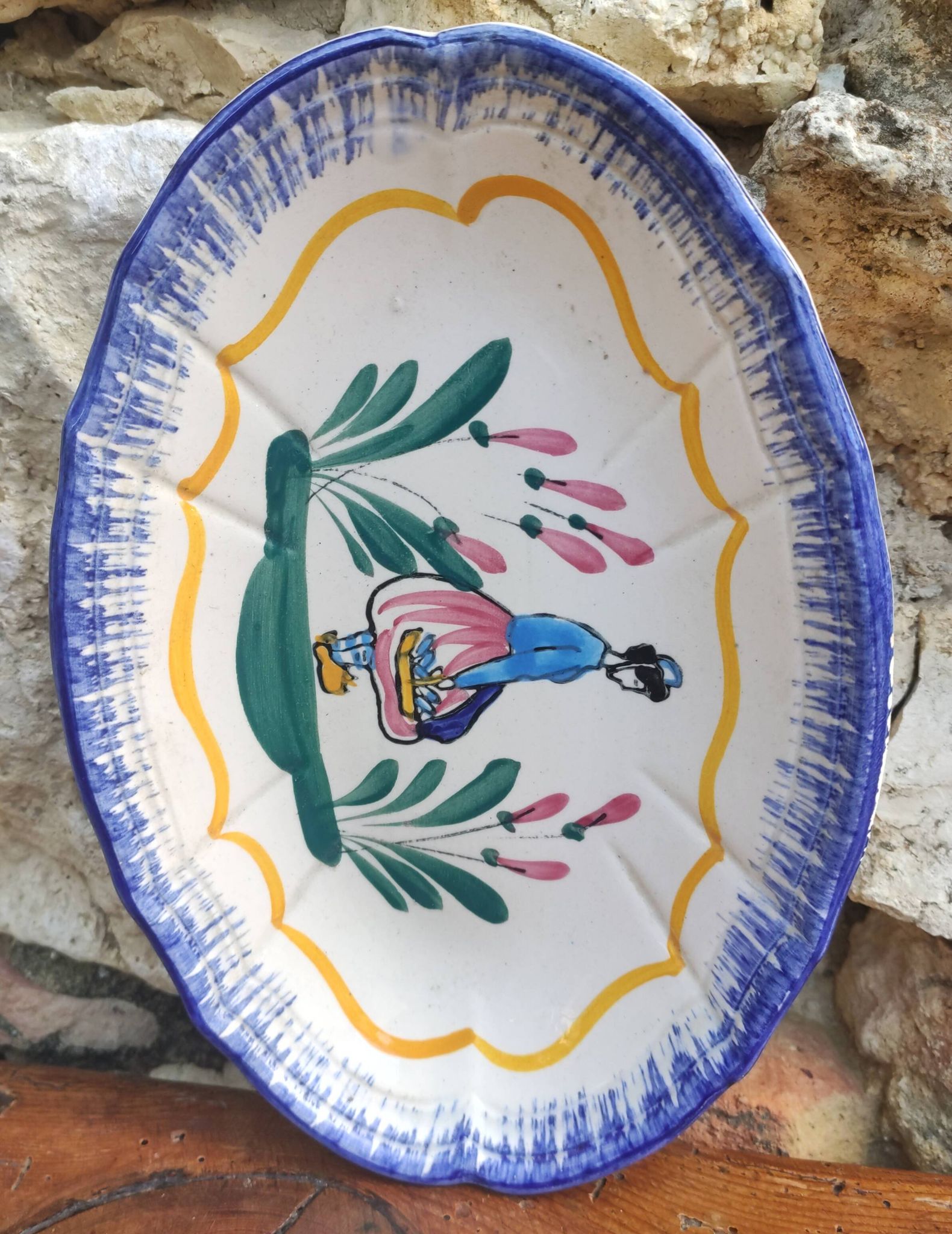 Ceramic bowl