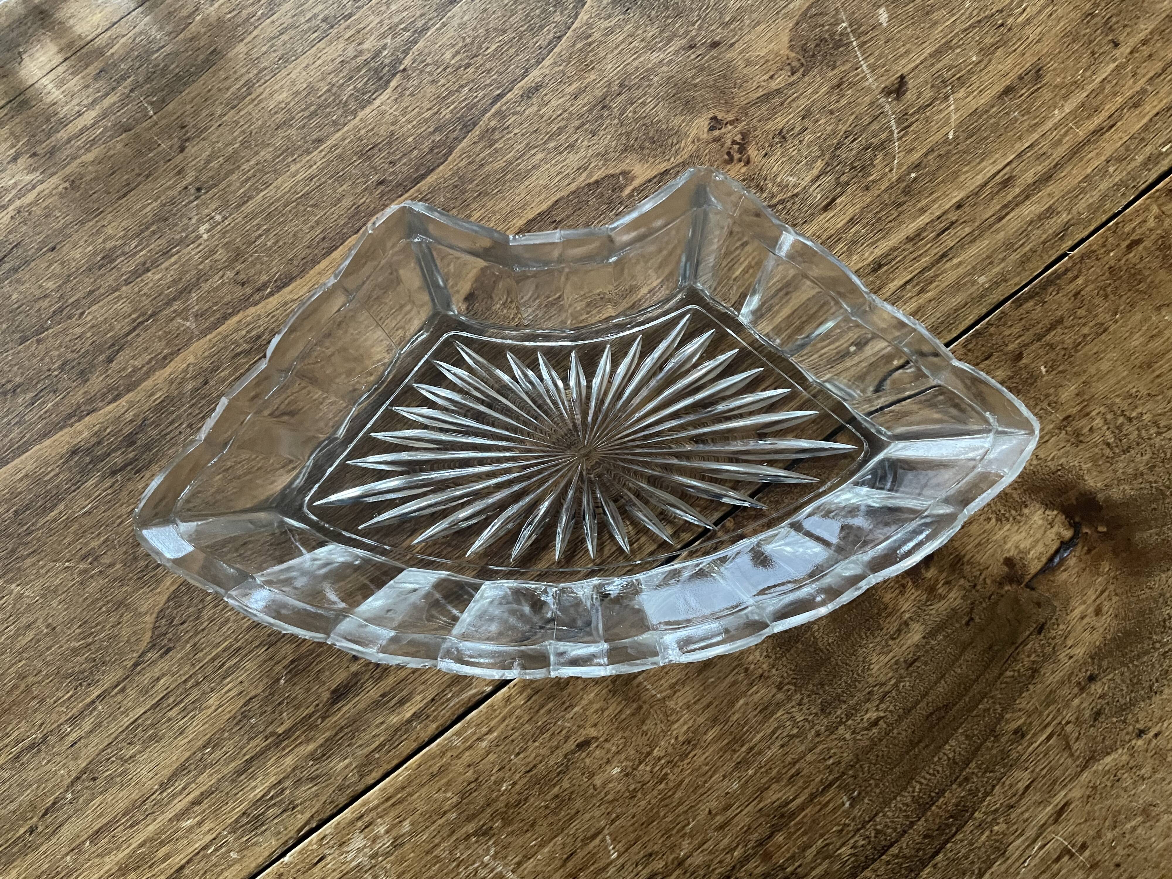Set of 3 cut glass aperitif bowls - old, vintage