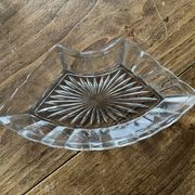 Lot 3 coupelles apéritif en verre taillé - anciennes, vintage