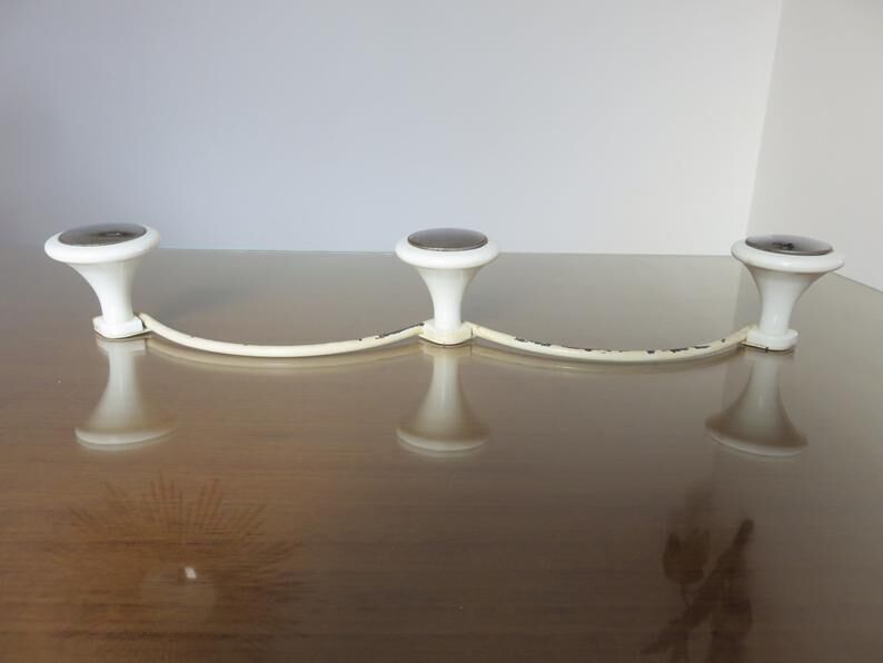 Coat holder 3 white and chrome patères 50s