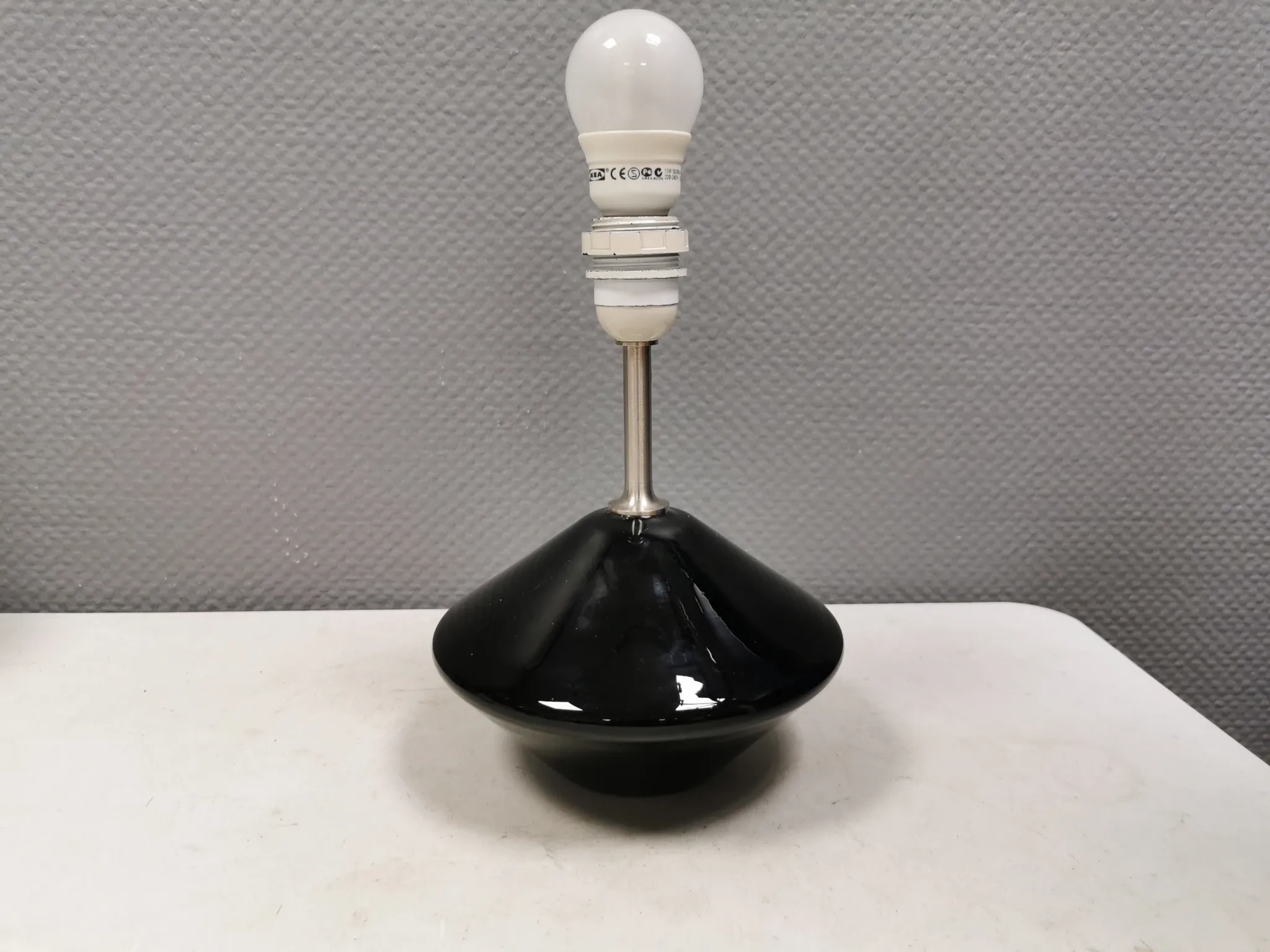 Lampe de table, modèle Astro, conçue en 1987 par Sidse Werner.
