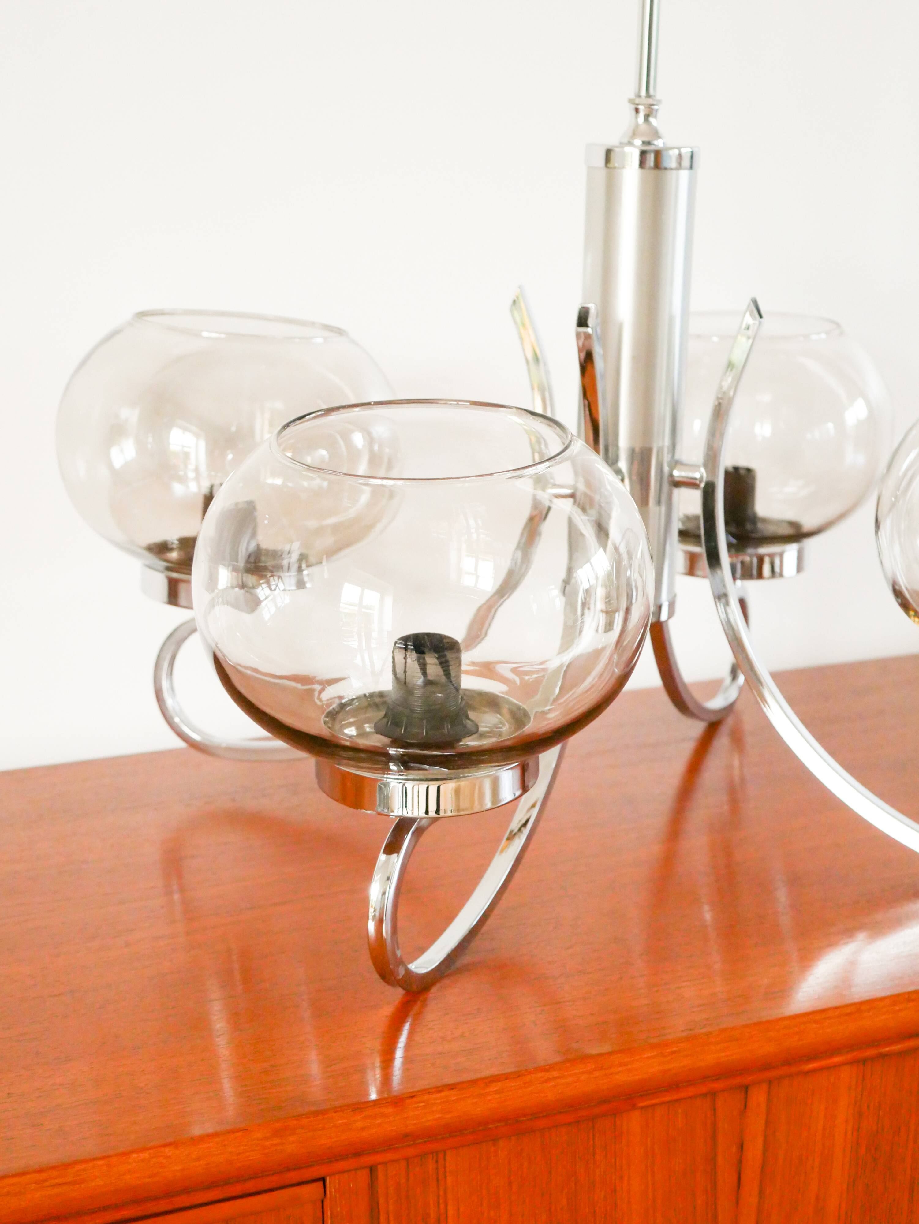 Chandelier Gaetano Sciolari, 4 lights, in chrome and smoked glass, 1970.