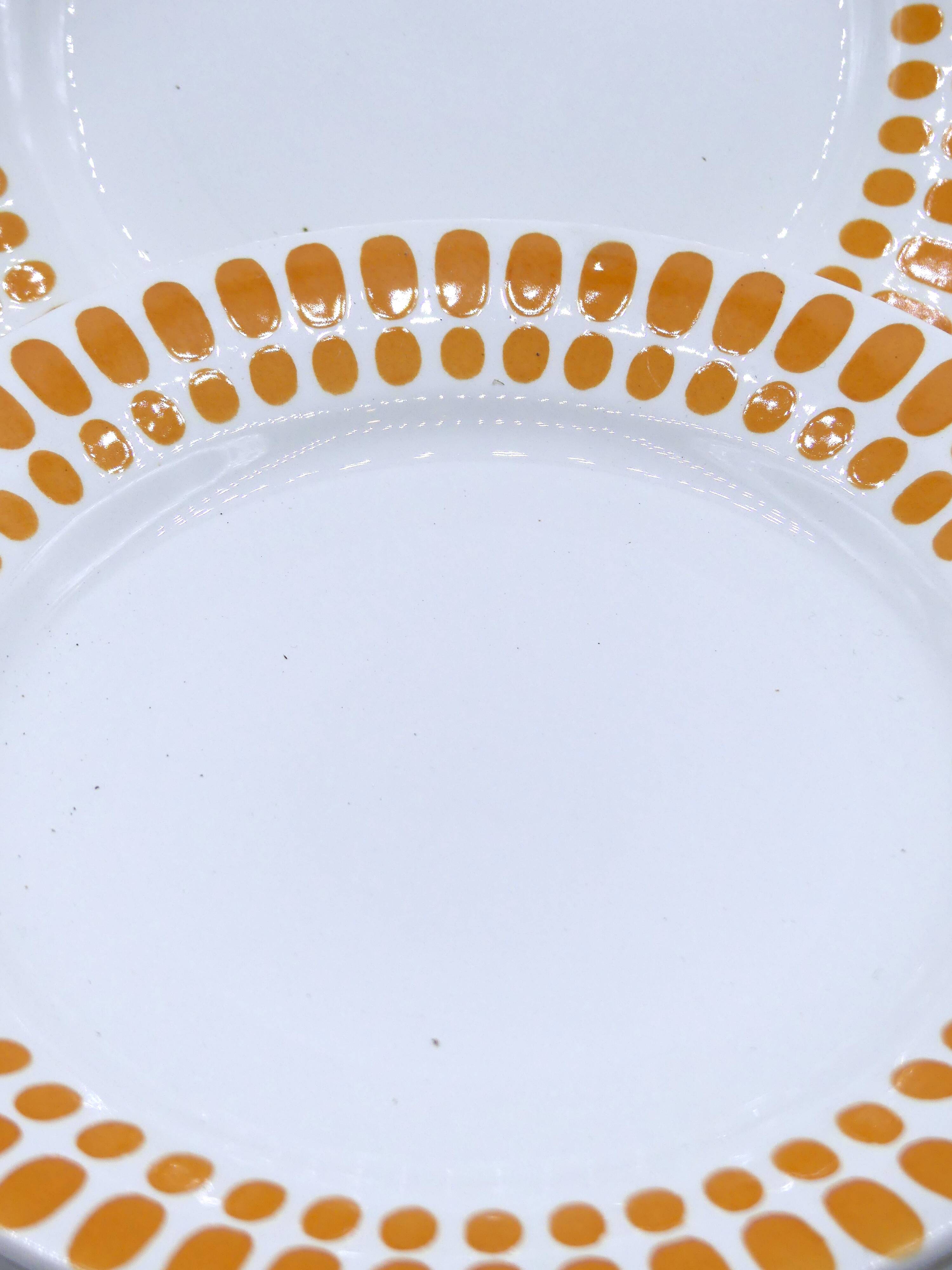 6 Sarreguemines Tartan dessert plates