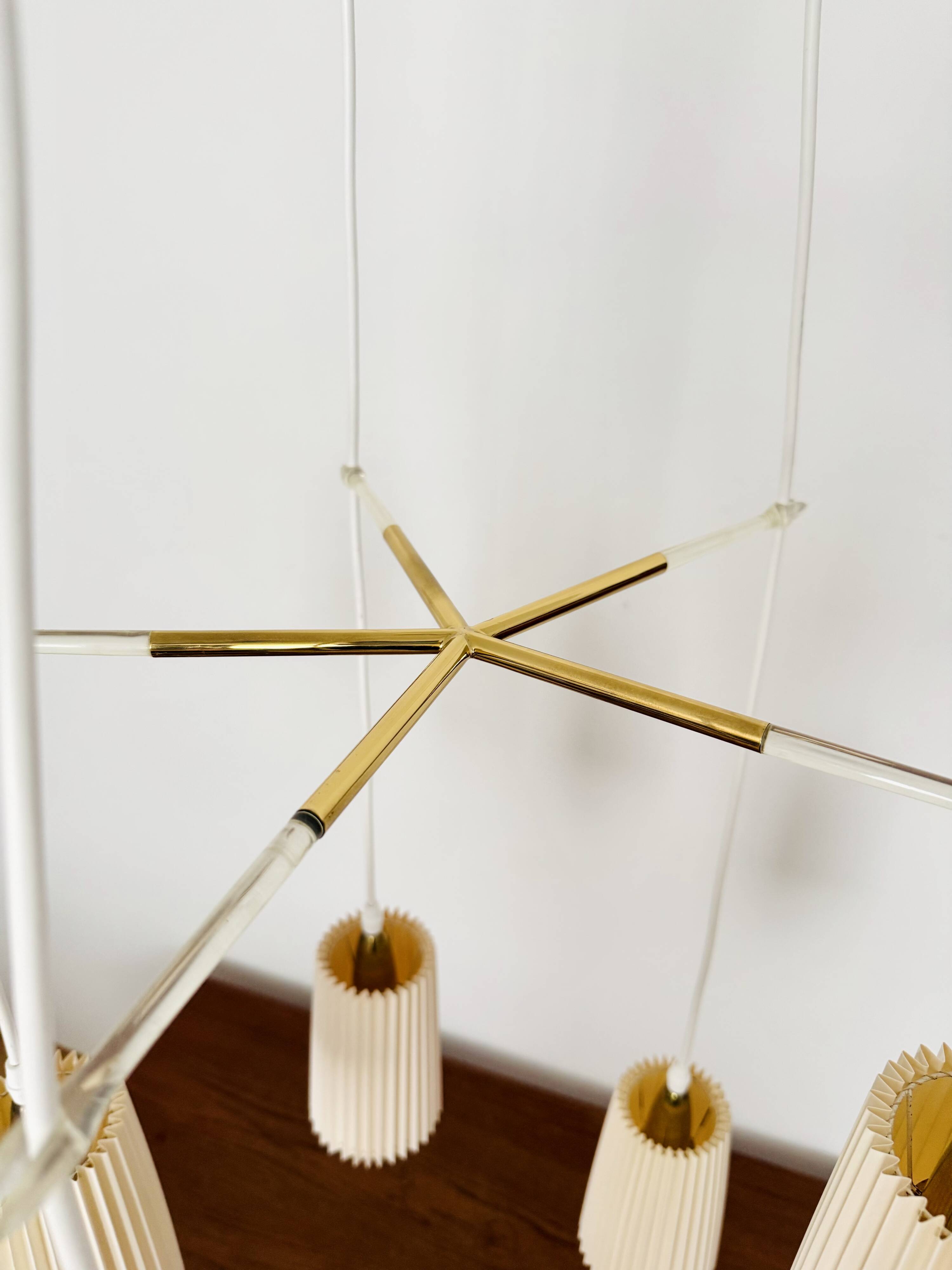 Lustre en laiton
