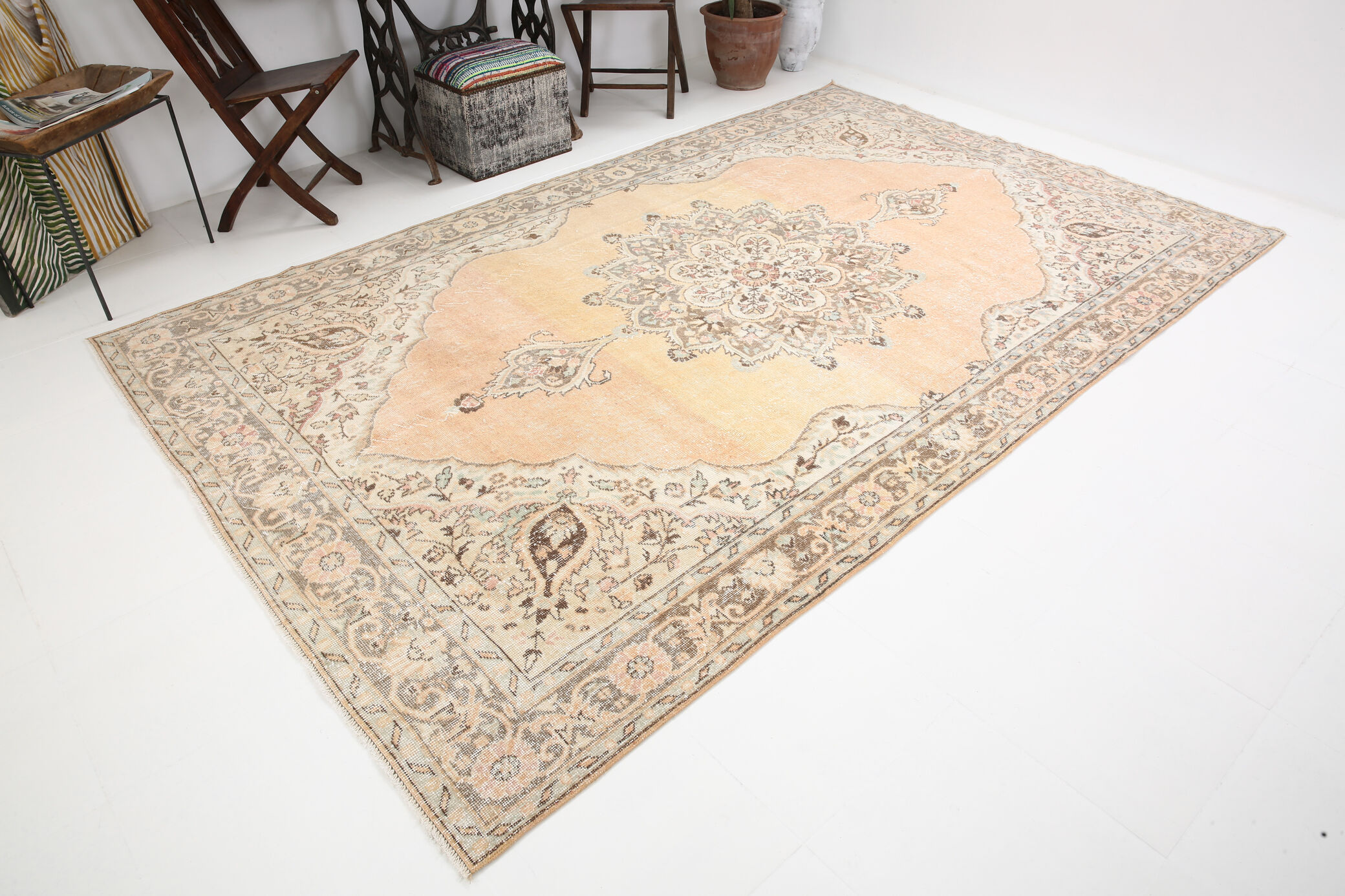 7x11 classic turkish vintage rug, vintage carpet rug 331x205cm