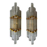 Paire de grands appliques en cristal de Murano sur cadre doré, Autriche, années 1970.