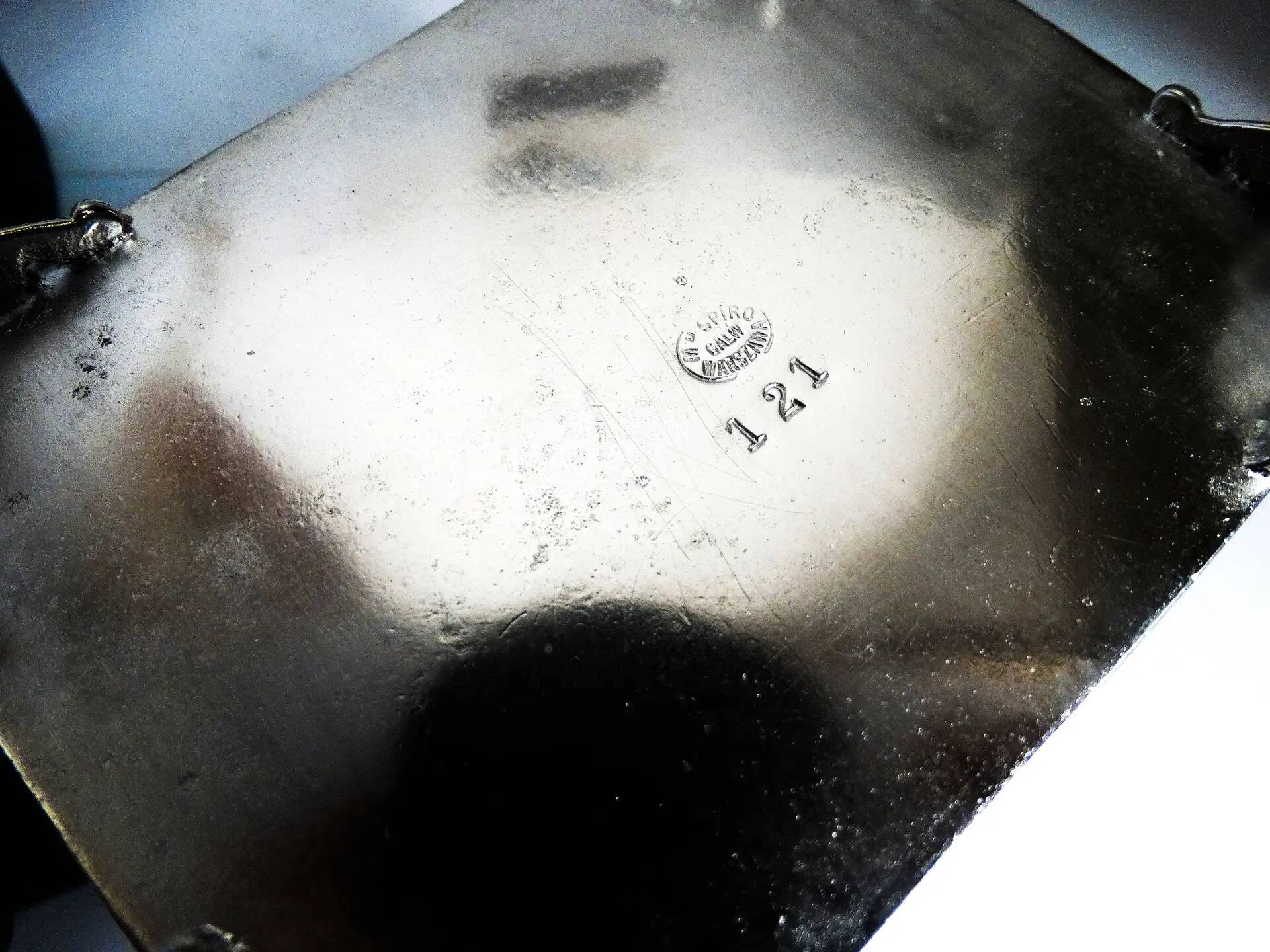 Sucrier, éclectisme, laiton argenté, Pologne, 19e siècle