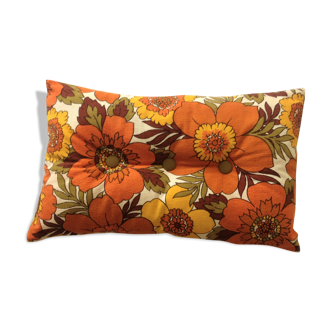 Coussin fleuri vintage