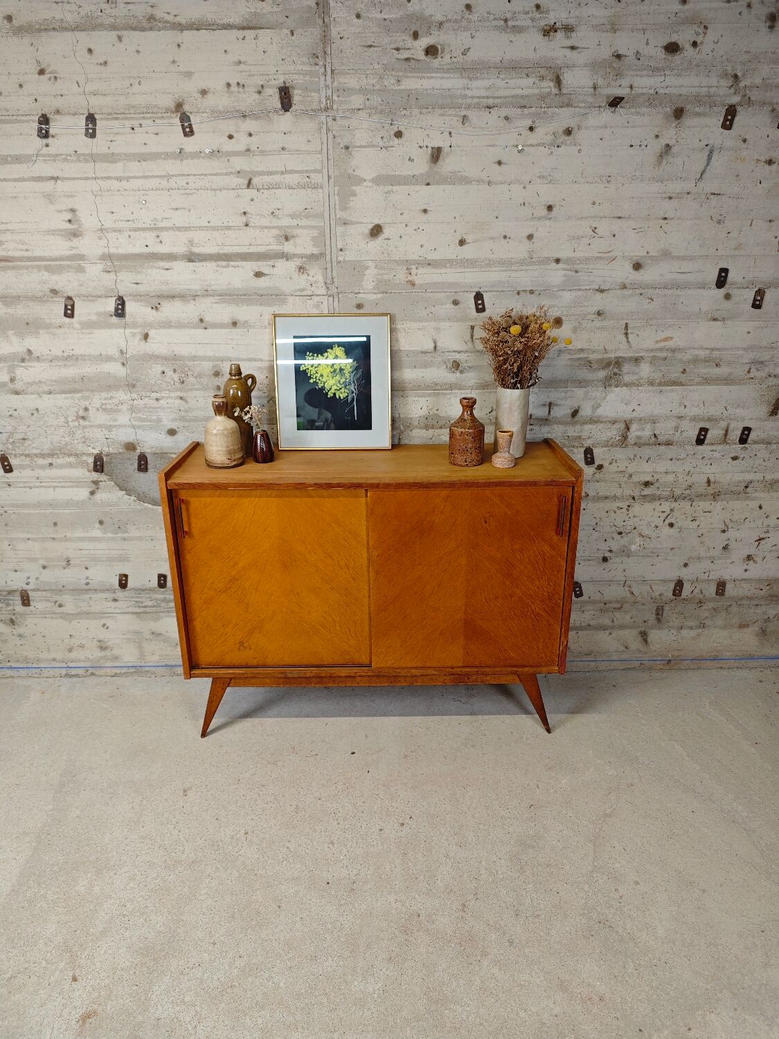 Vintage sideboard with compass legs