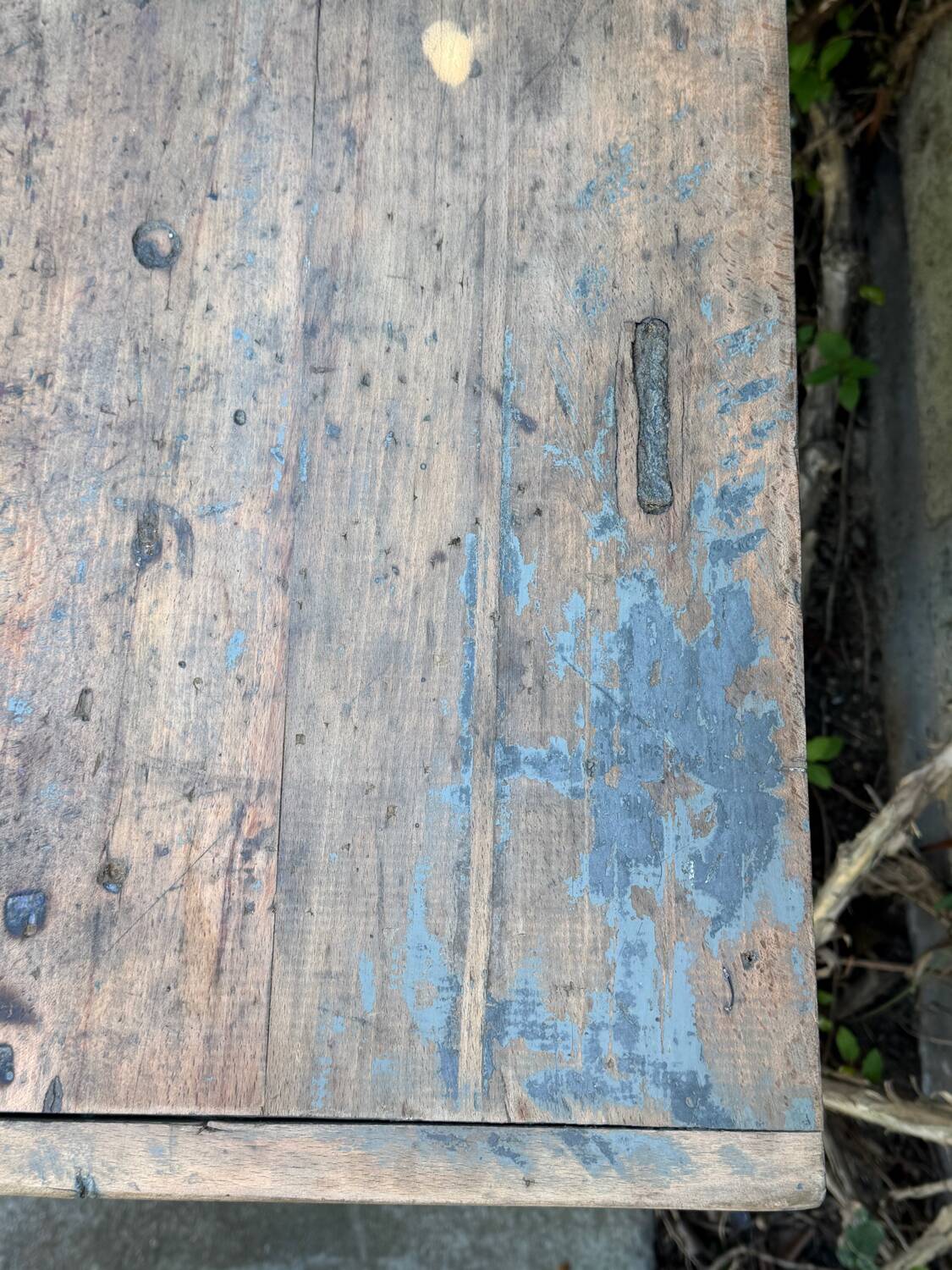 Blue patina beech drawer console established in 1940.