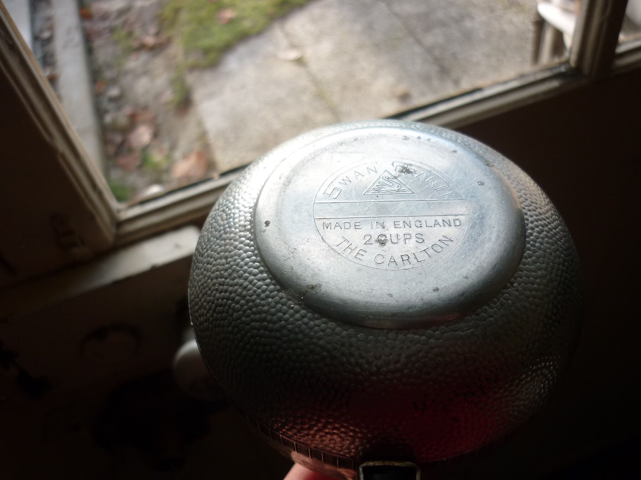 English teapot the carton