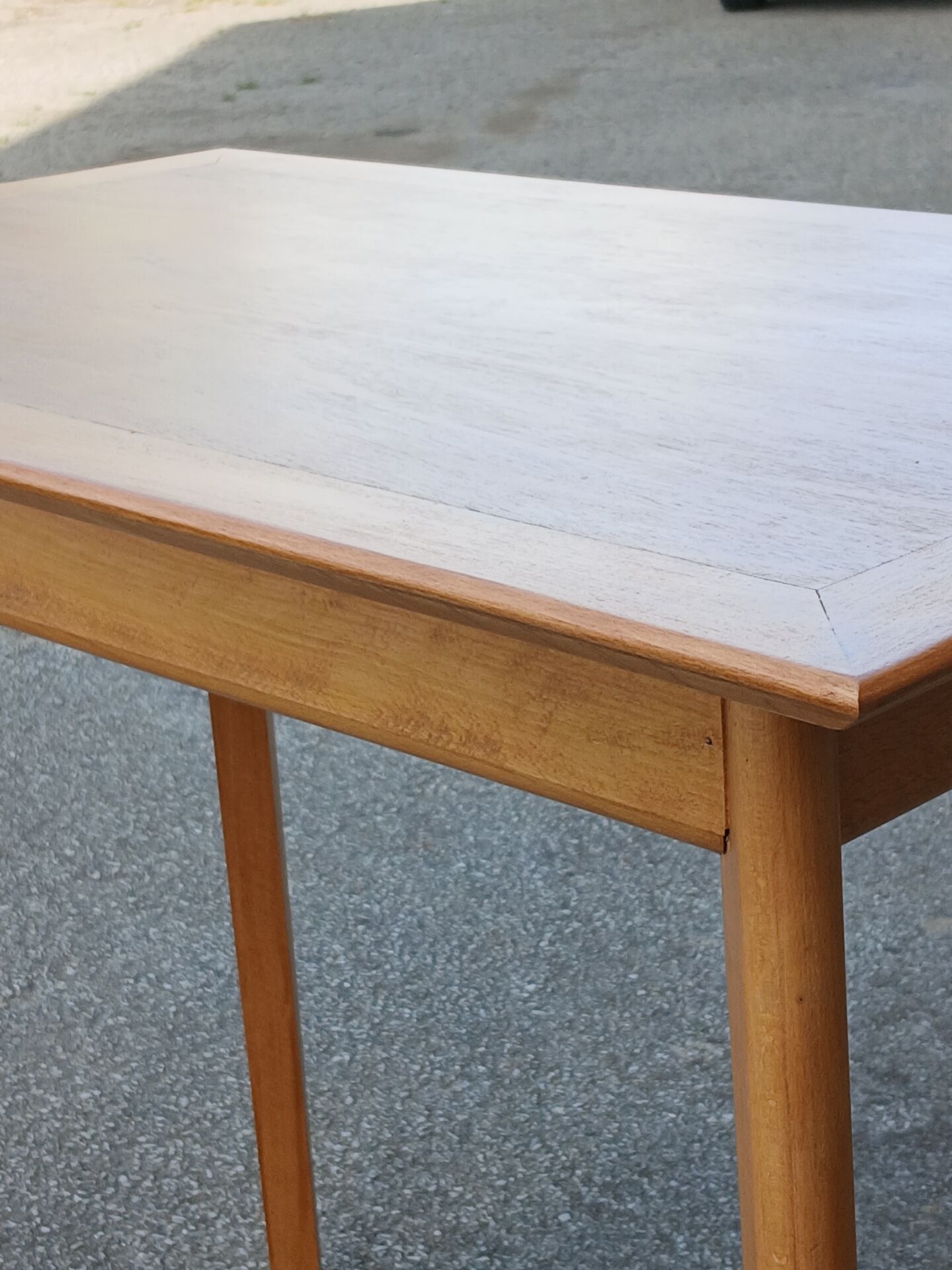 Table d’appoint bureau anneées 50/60