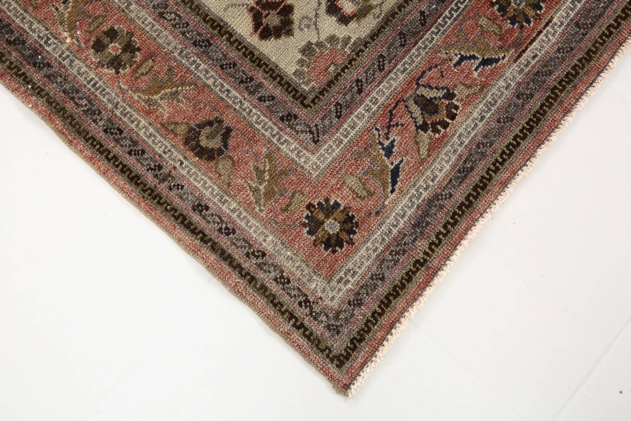 4x7 Brown Floral Vintage Persian Rug, 130x215Cm SK 2606
