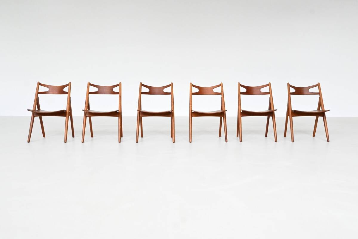 Hans Wegner Sawbuck CH29 dining chairs Carl Hansen & Son Denmark 1952