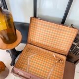 Set of 3 vintage suitcases