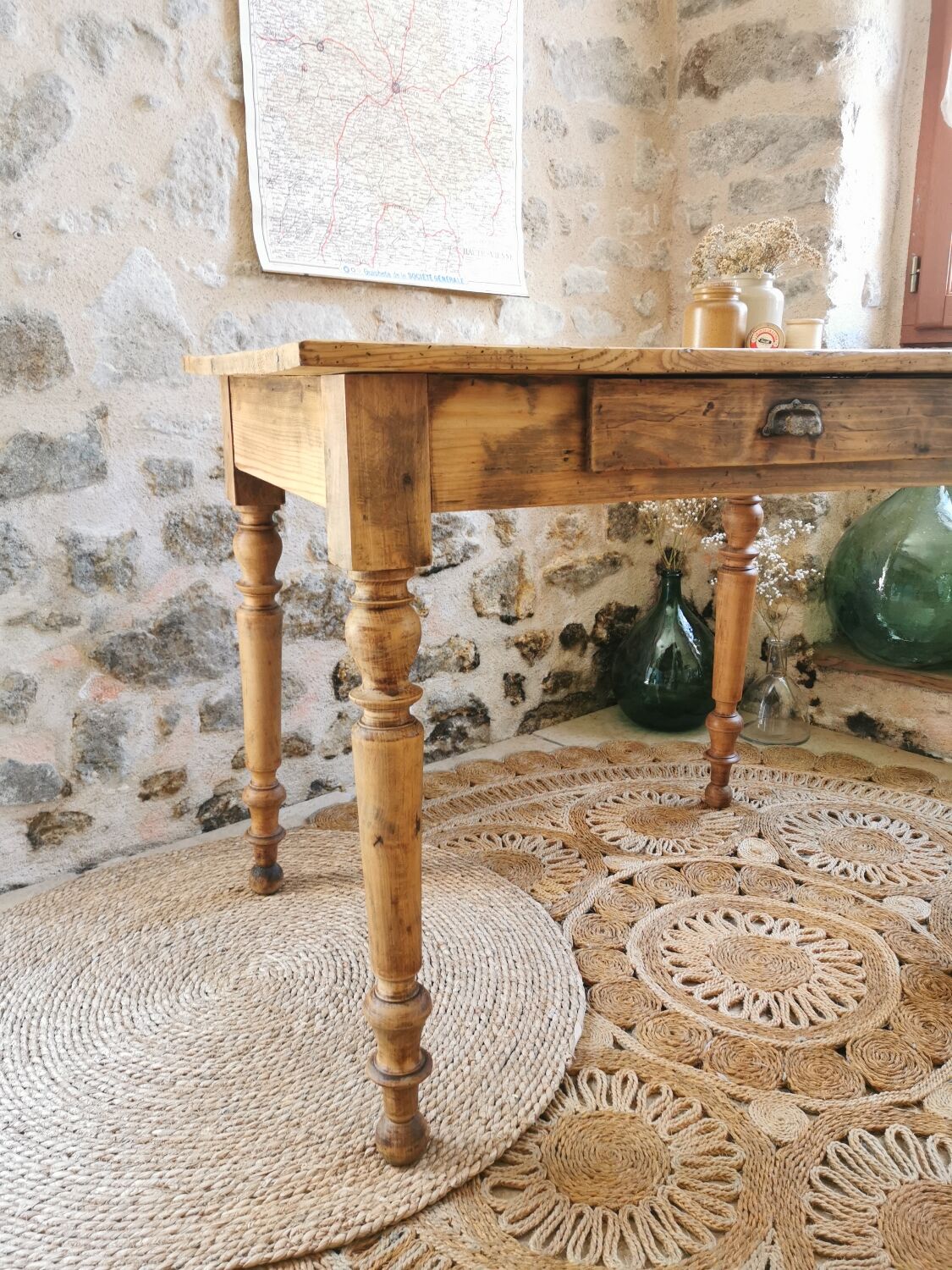 Table, desk with turned feet