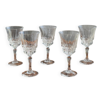 Set of 5 classic flared stemmed glasses