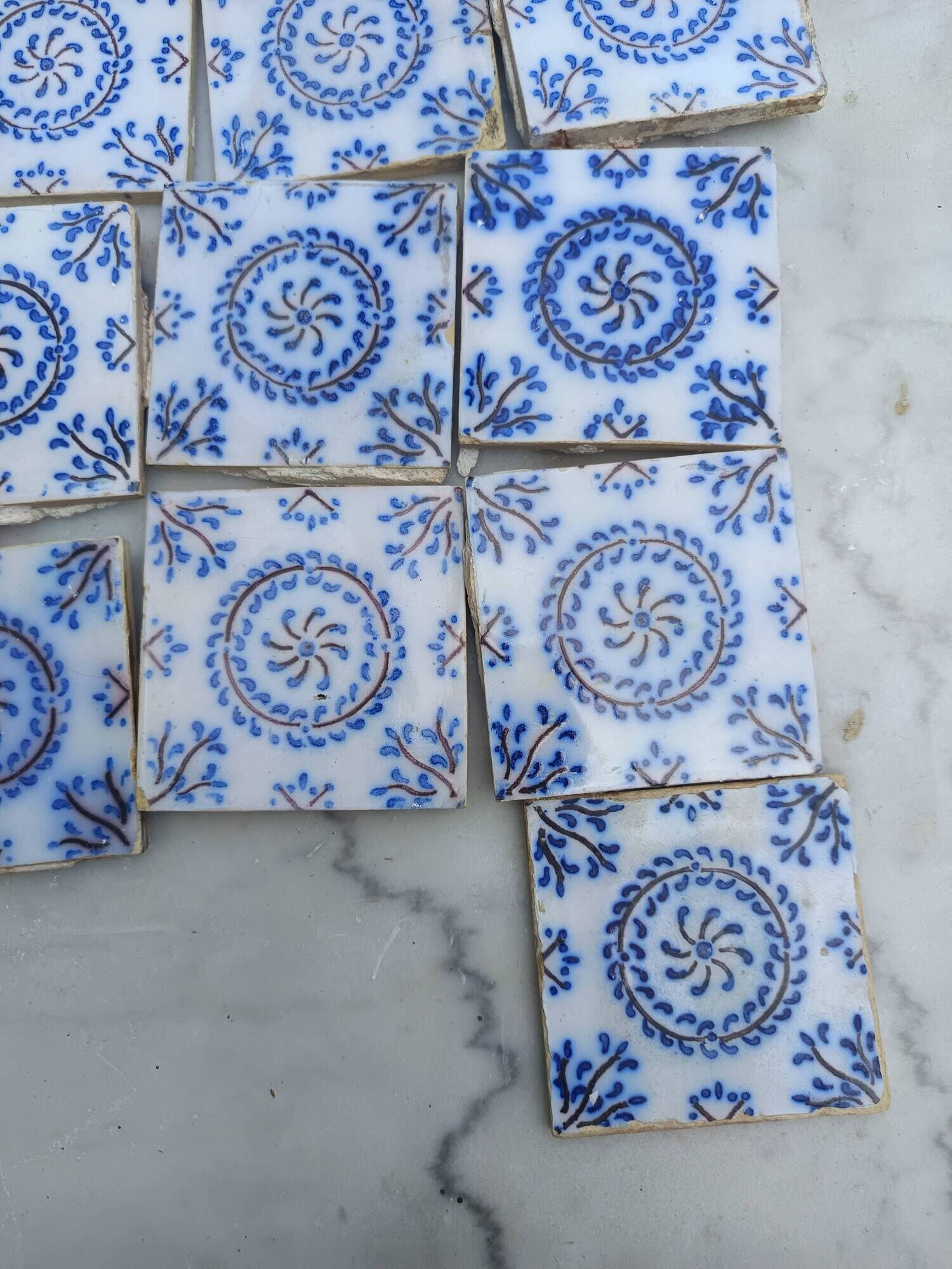 17 old tiles from Desvres Fourmaintraux-Courquin – 11 × 11 cm 19th century