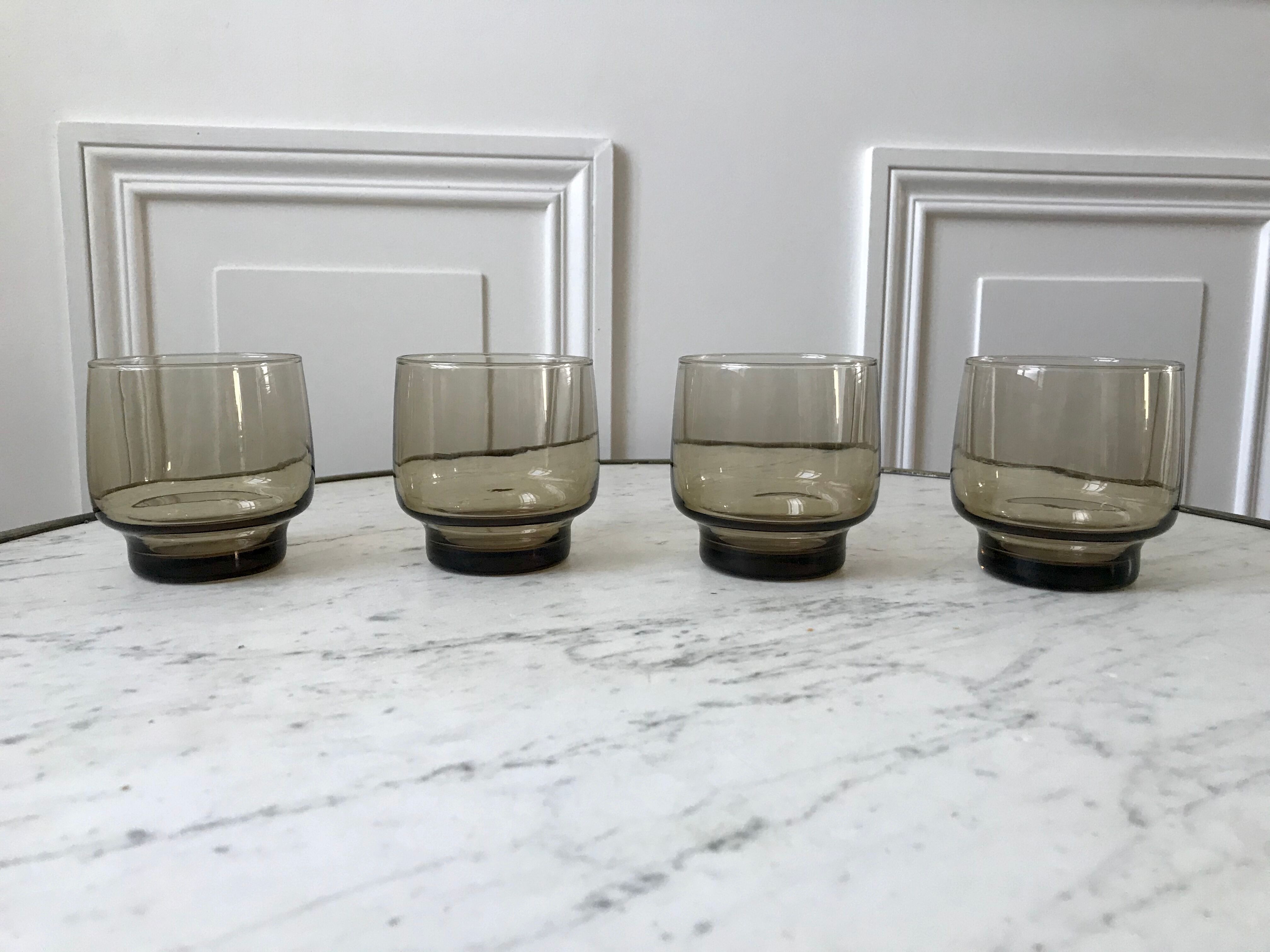 Set of 4 glasses in smoked glass 70s