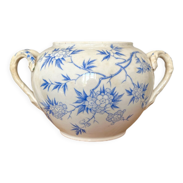 Ironstone sugar bowl with a spiky pattern, Sarreguemines, late 19th century