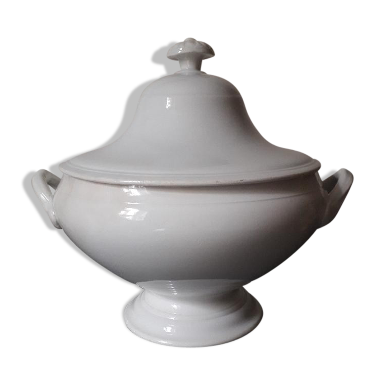 Creil and Montereau tureen 19th white earthenware